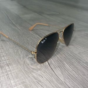 Ray-Ban Polarized Aviator Gradient Blue/Grey